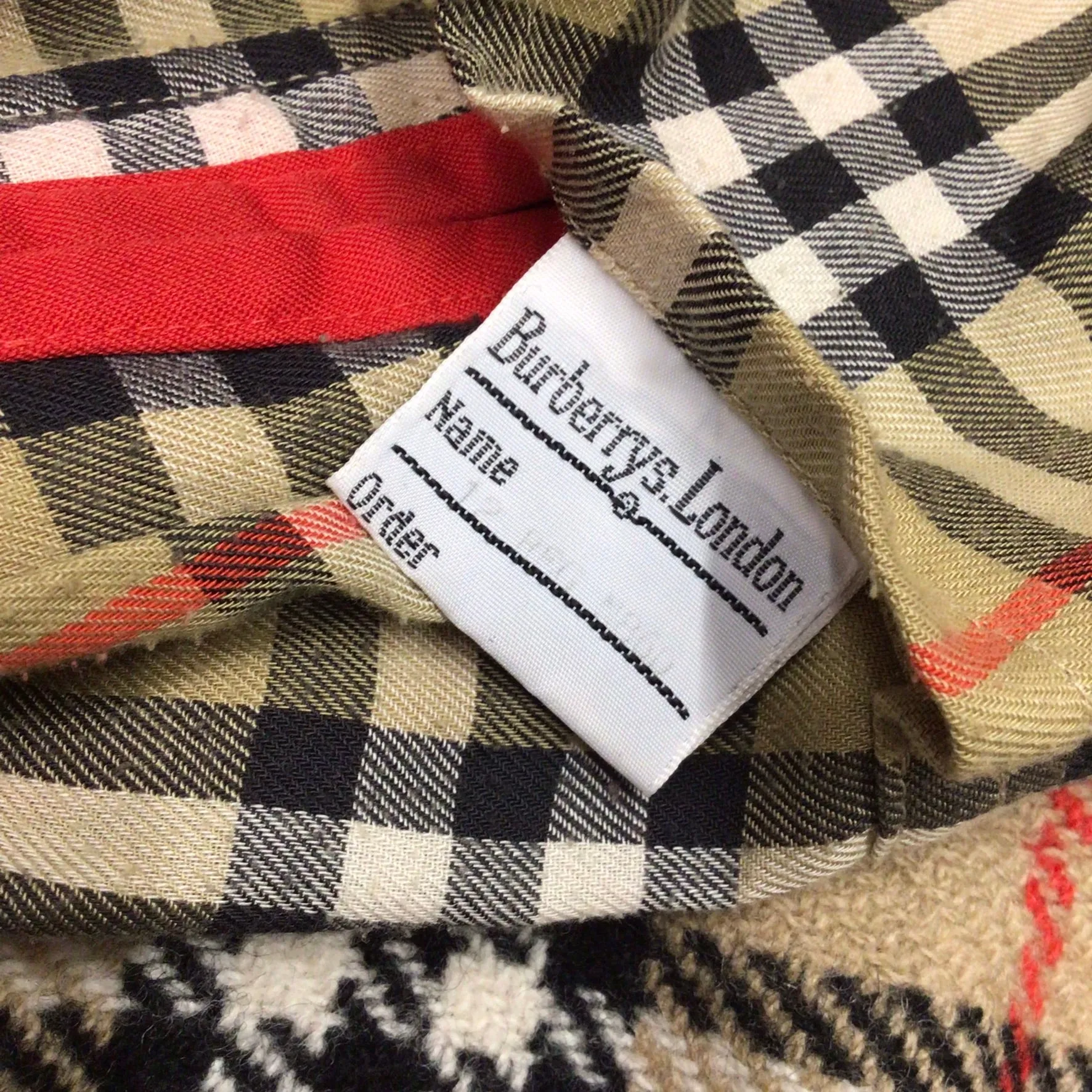 Burberrys Red Trench Coat w/Removable Wool Lining Size 12 Regular