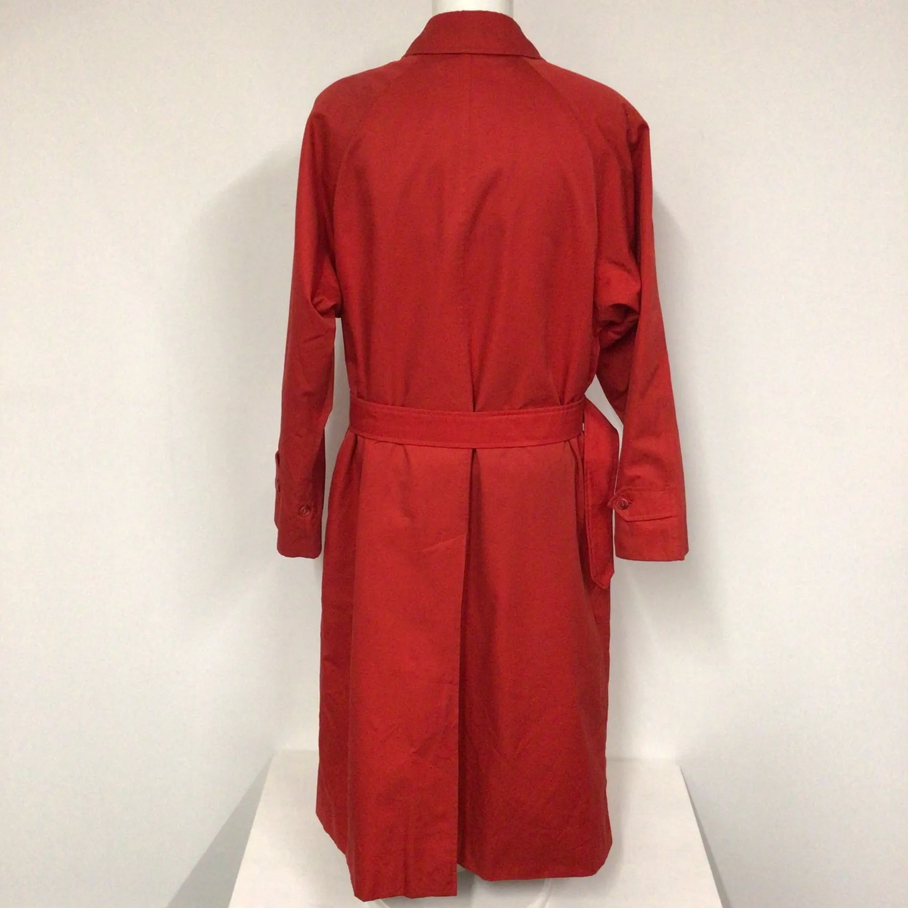 Burberrys Red Trench Coat w/Removable Wool Lining Size 12 Regular