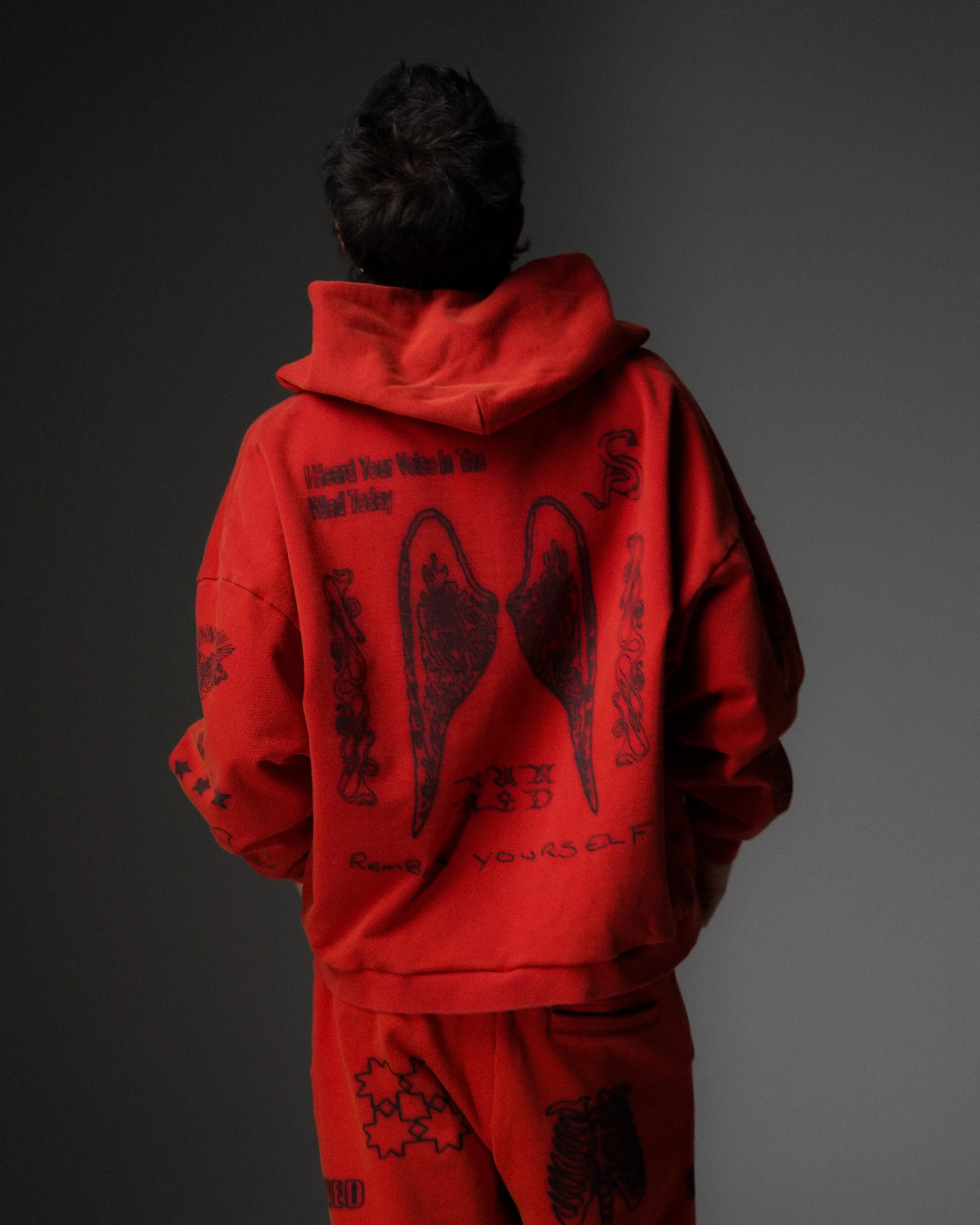 SKIN DEEP ZIP UP [RED]